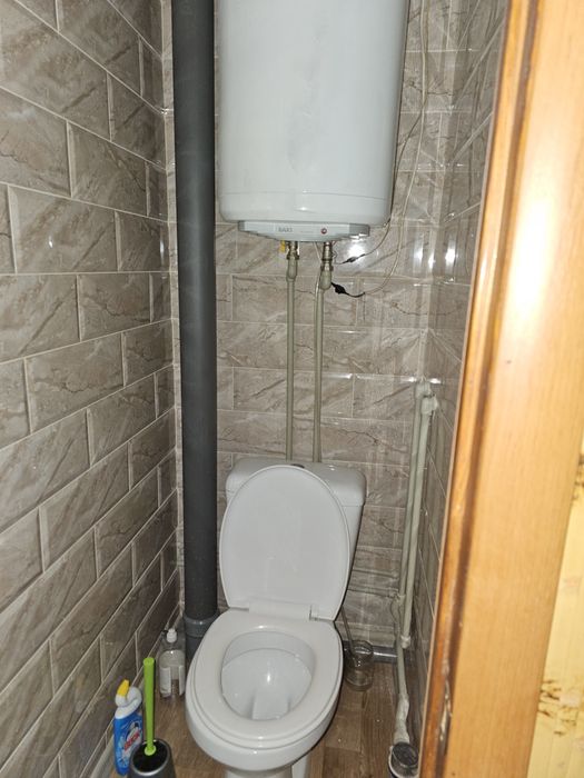 Продам 1 к 2/9 1 Тавріческий Карбишева