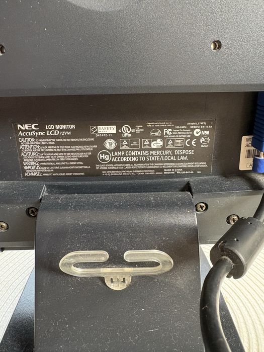 Monitor LCD 17 cali NEC