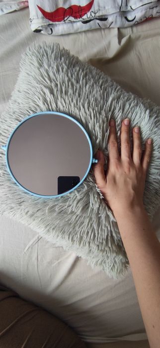 Lusterko kosmetyczne dwustronne damskie