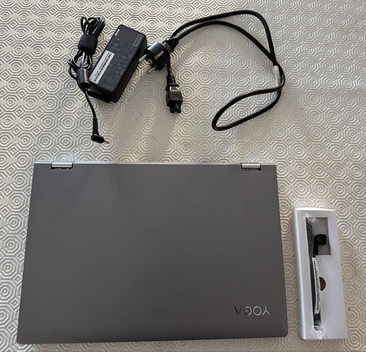 Lenovo Yoga 530-14IKB | i5 | 8GB RAM | SSD 256GB | Touch | Caneta Original | Windows 11