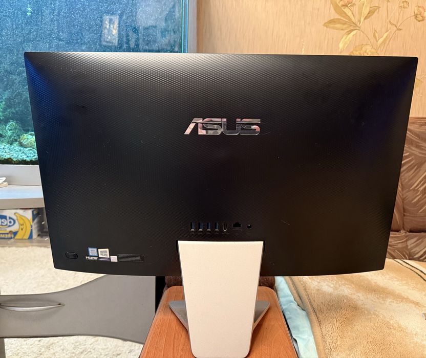 ASUS Vivo AIO V241IC — 23.8-дюймовий моноблок (All-In-One)