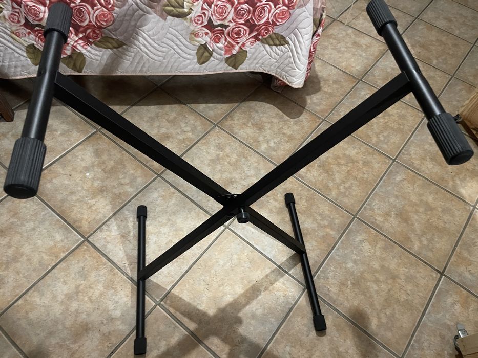 Roland GO:KEYS 3 + Suporte para teclado