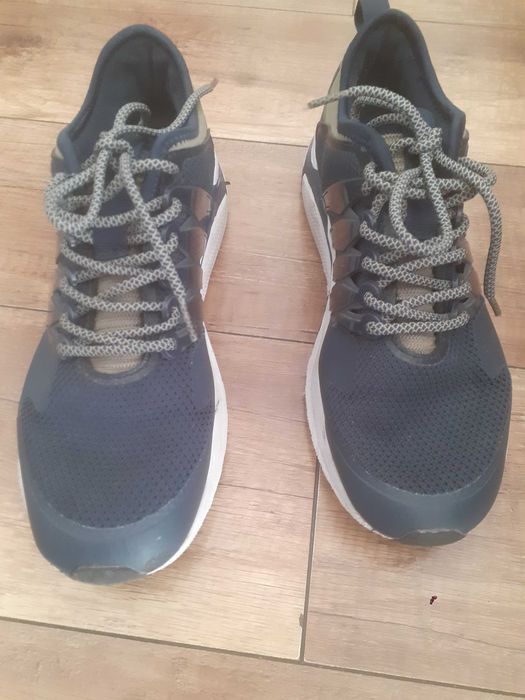 Buty różne rozm.40