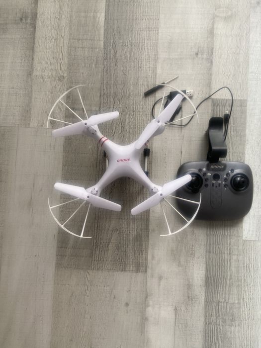 New White Drone447303688630446082