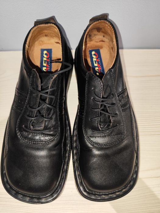 Eleganckie skórzane mokasyny męskie 40