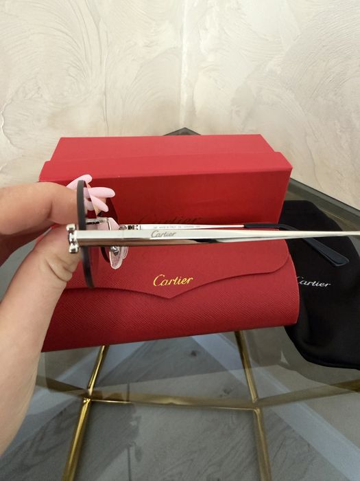 Жіночі окуляри відомого бренду