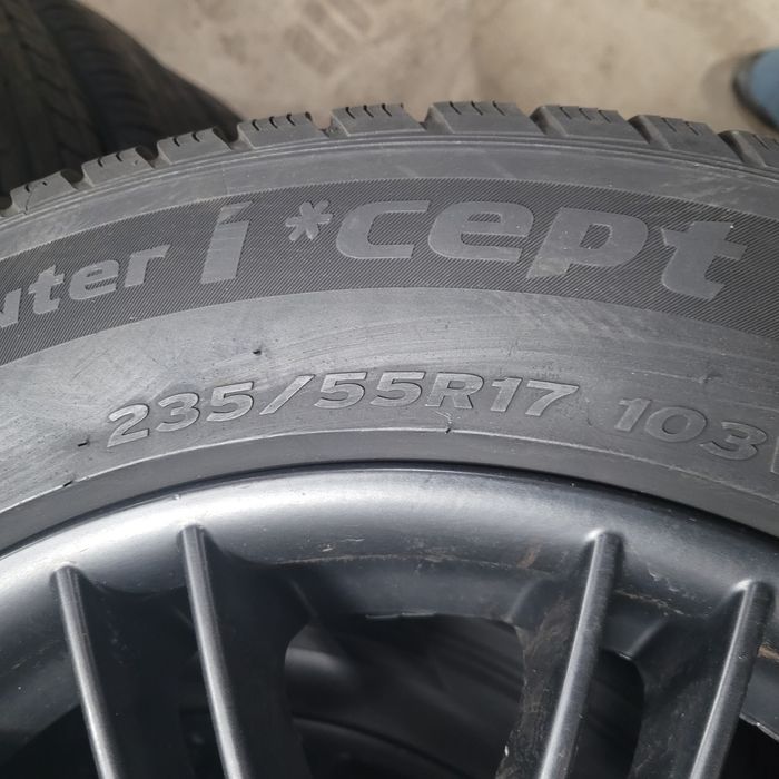 Koła  zimowe VW T5 T6 5-120 Et 35 235.55.17 Hankook 8mm