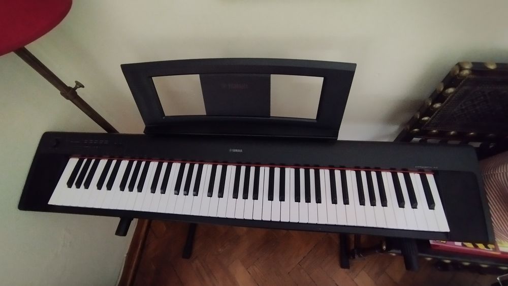 Piano Yamaha - Piaggero Np-32 Novo