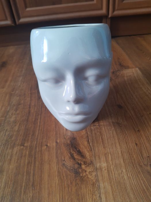 Wazon ozdobny głowa