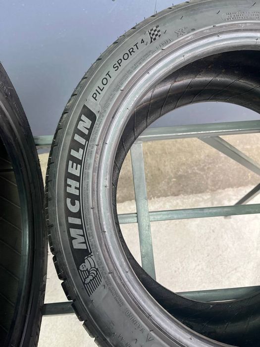 Шины БУ 255 40 235 45 R 17 Michelin pilot sport 4 Разноширокий Лето