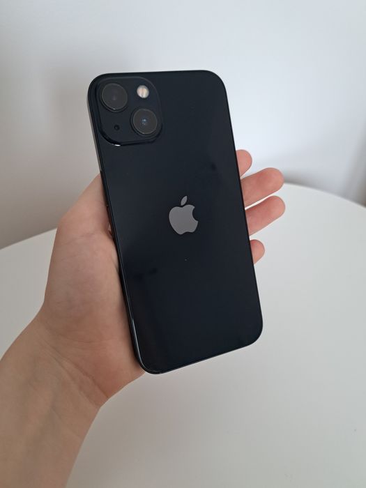 Telefon iPhone 13