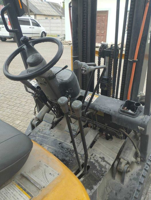 Вилковий навантажувач