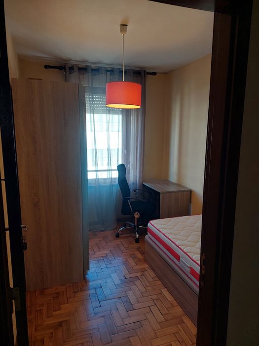 Quarto para arrendar a Estudantes