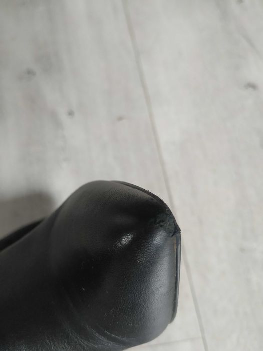 Skórzane botki Lasocki rozmiar 38