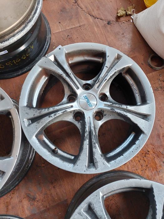 Диски Легкосплавные. 5/110/15.. J6,5.  Et38. Dia65,1.