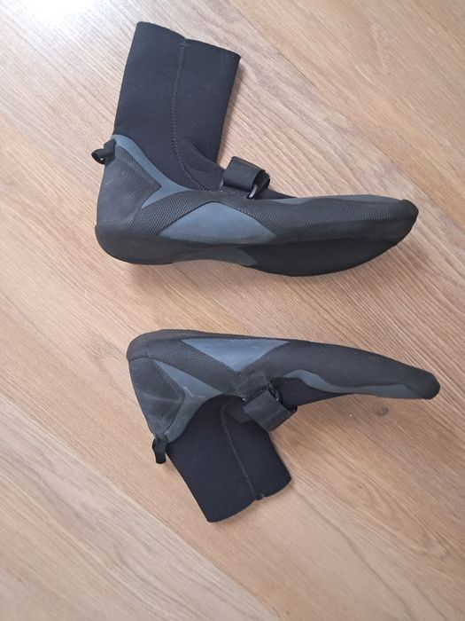 Botas  Deeply para surf