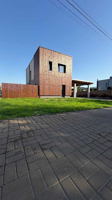 Продаж будинку в Крушинке КМ На Счастливій 165м2 8 соток бізнес БЕЗ %