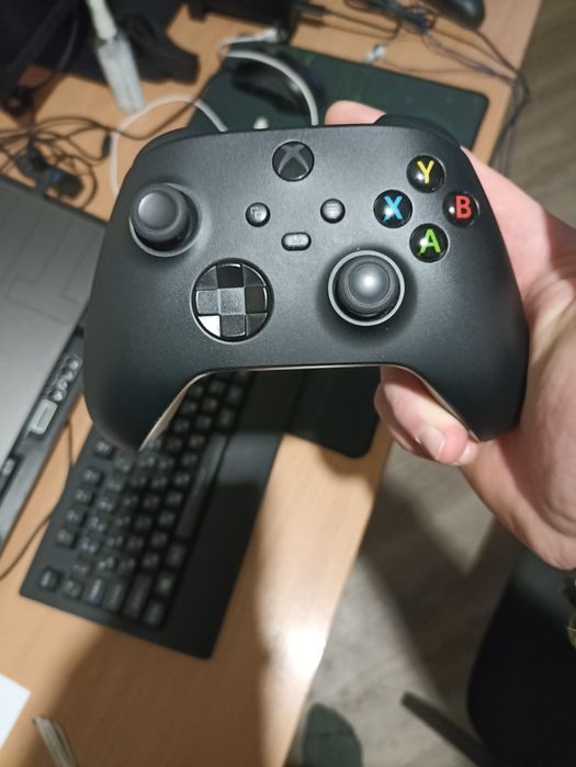 Геймпад Xbox Series