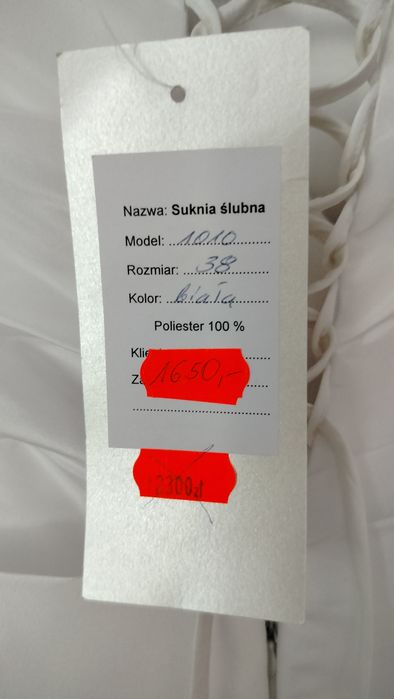 Nowa suknia ślubna
