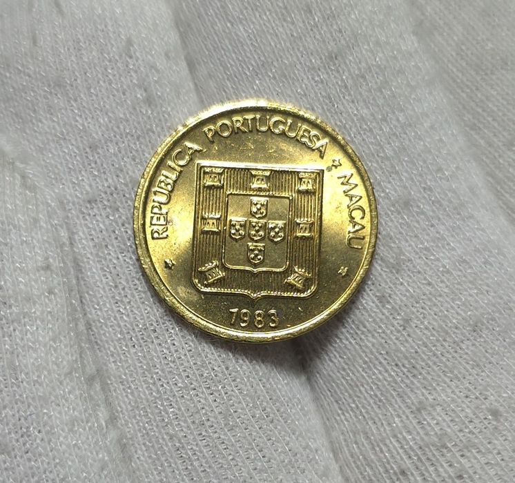 10 avos 1983 macau