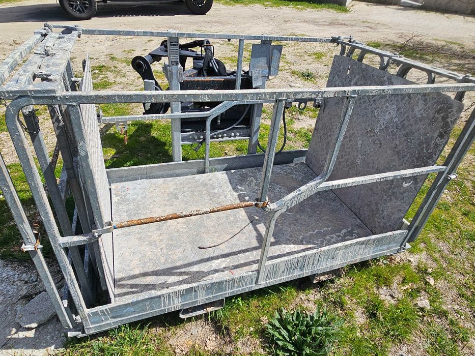 Plataforma articulada para telescópica - Manitou