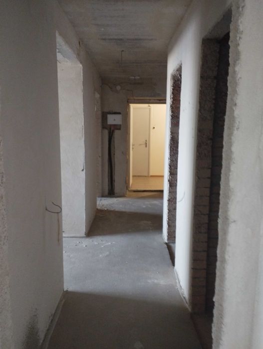 Продаю 2-кімнатну квартиру в новобудові