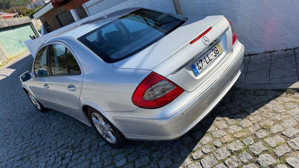Mercedes Benz E220 Avantgard