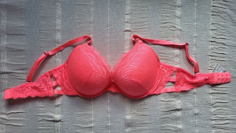 Biustonosz Esotiq push up 75e