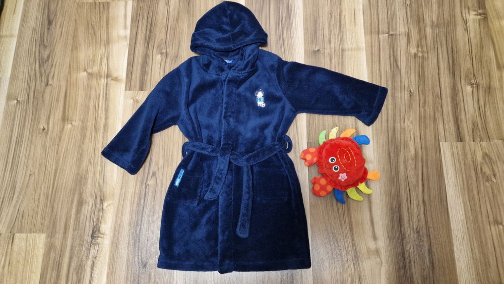 Махровый халат на мальчика 4-6 лет