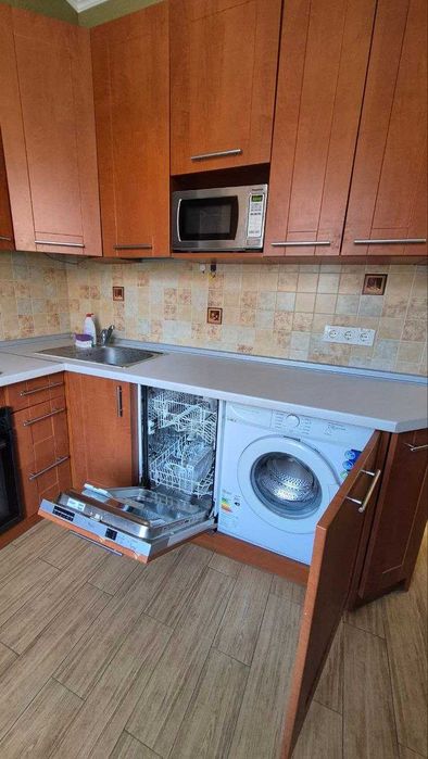 Оренда 1-к квартири біля Центрального парку. Газ. Тваринки можна. Паркомісце