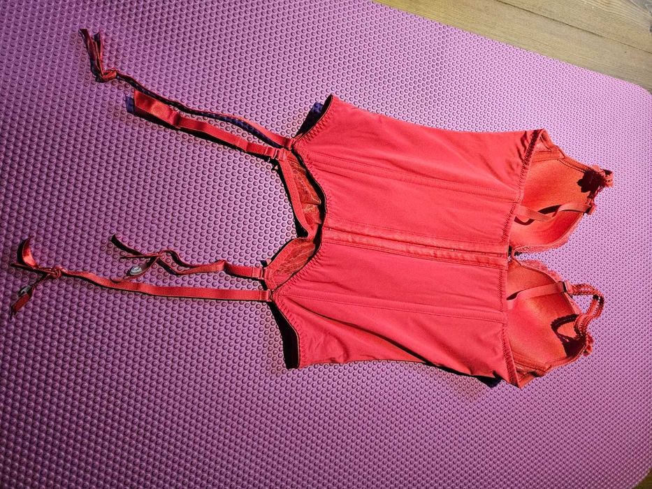 Seksowny czerwony gorset push-up H&M 75B