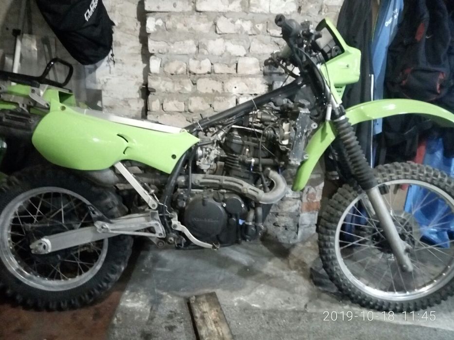 Kawasaki klr 600 Пластік Маятник залишки