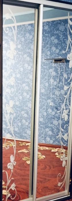 Кутова шафа-купе