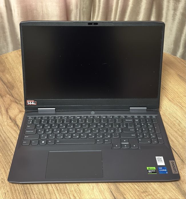 Laptop Lenovo LOQ 15IRH8