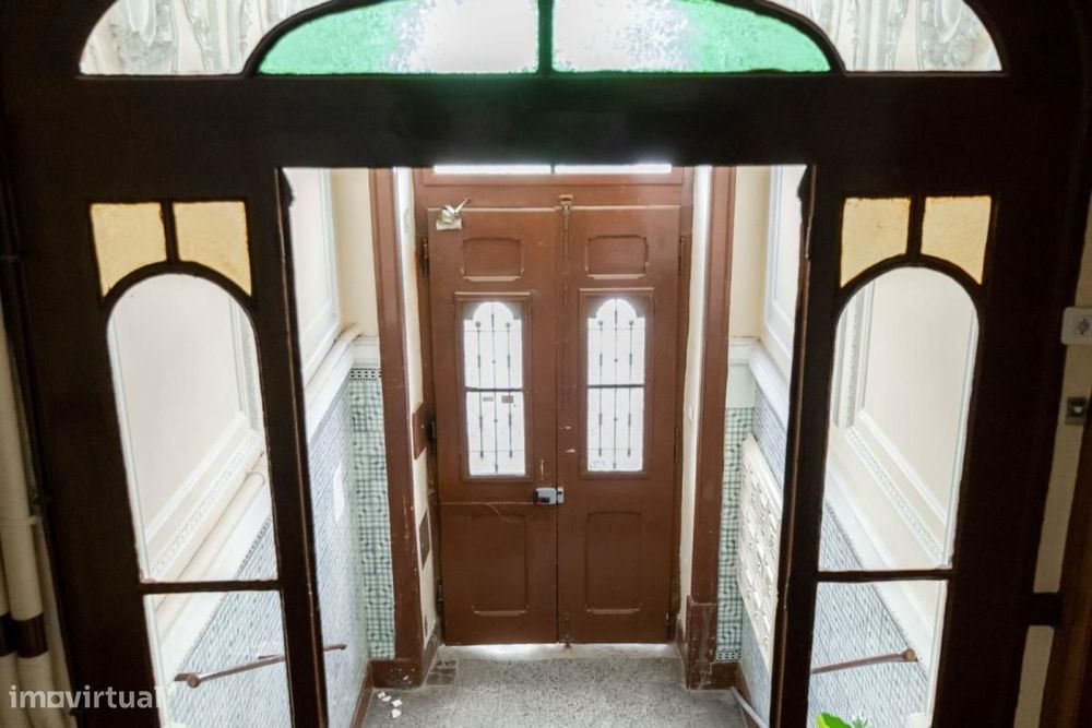 Quarto - localizado em Anjos Lisbon