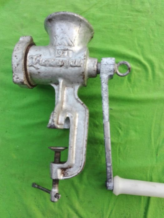 Бутель 20 литров, Мясорубка механическая ретро