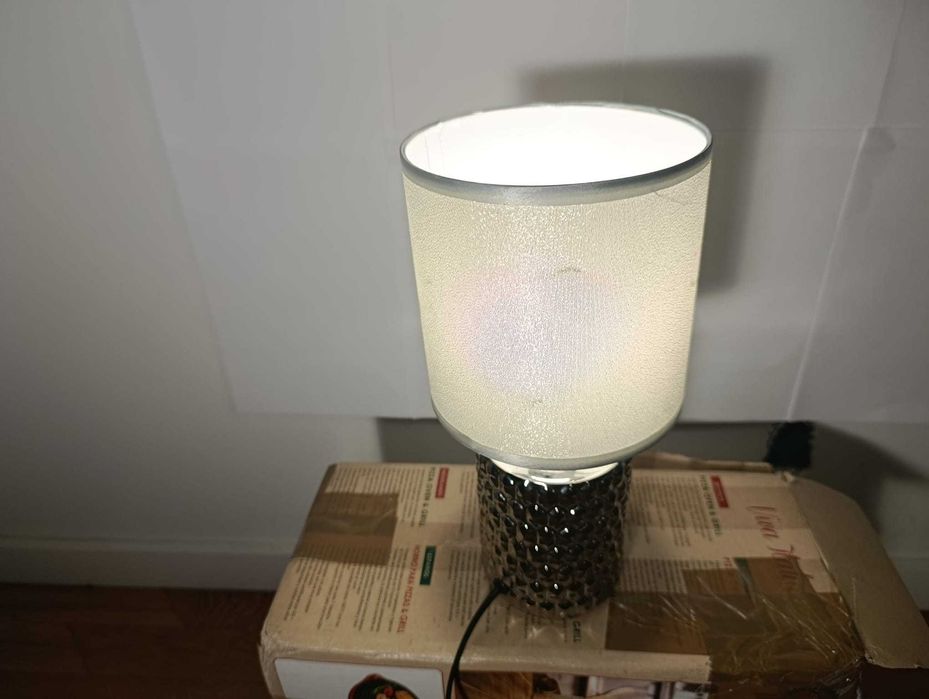 Lampa nocna bardzo dobry design