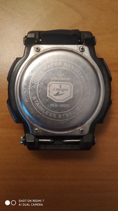 Часы электронные, фирмы Lapgo. Водонепроницаемые