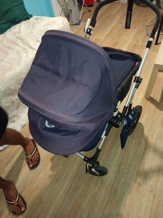 Carrinho de passeio mas alcofa