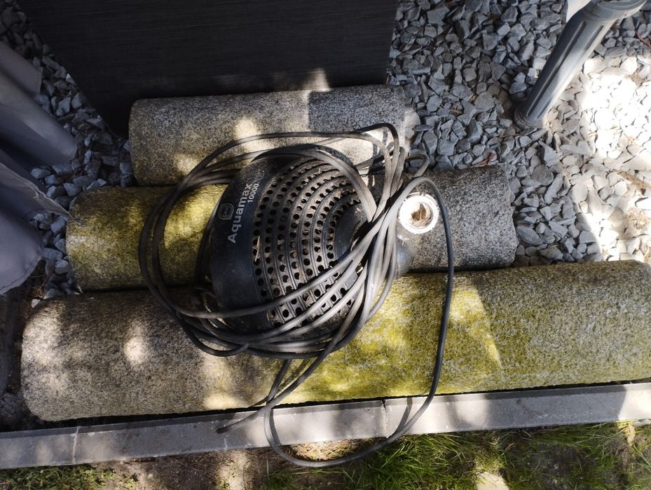 Fontanna z granitu 3 szt i pompka