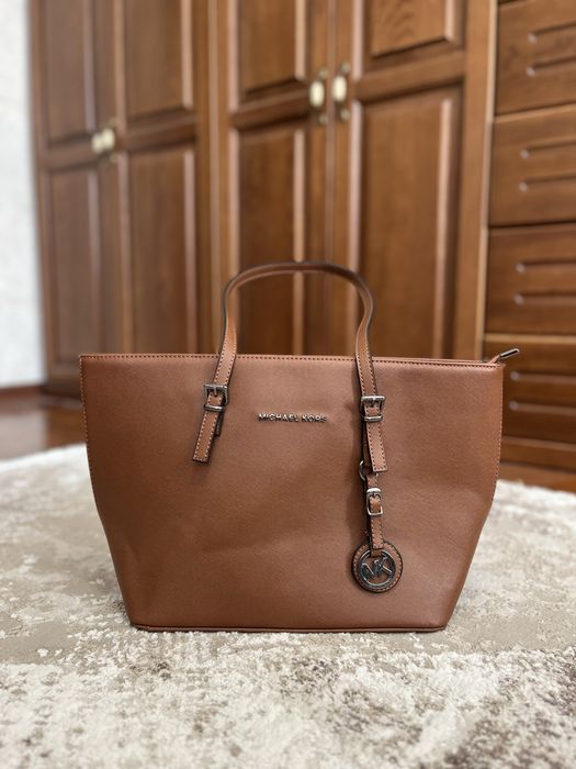 Жіноча сумка michael kors