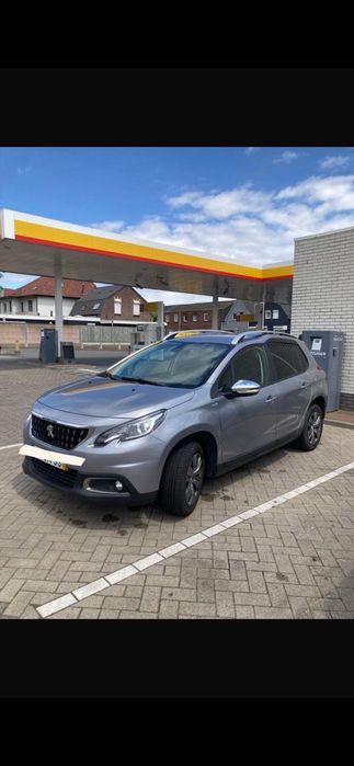 PEUGEOT 2008- Em ótimo estado