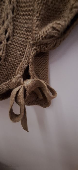 Śliczny sweterek rozm do L