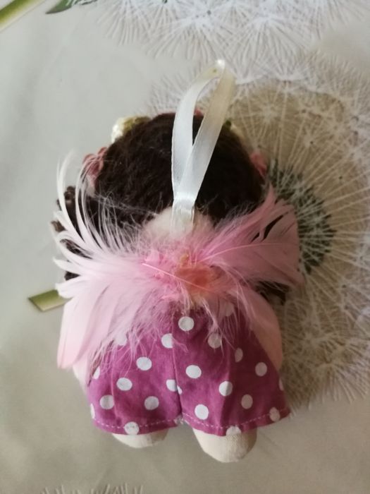 Маленька м'яка лялька, 13 см.