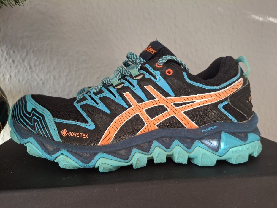 Asics  Gore-Tex  buty trailowe damskie 38