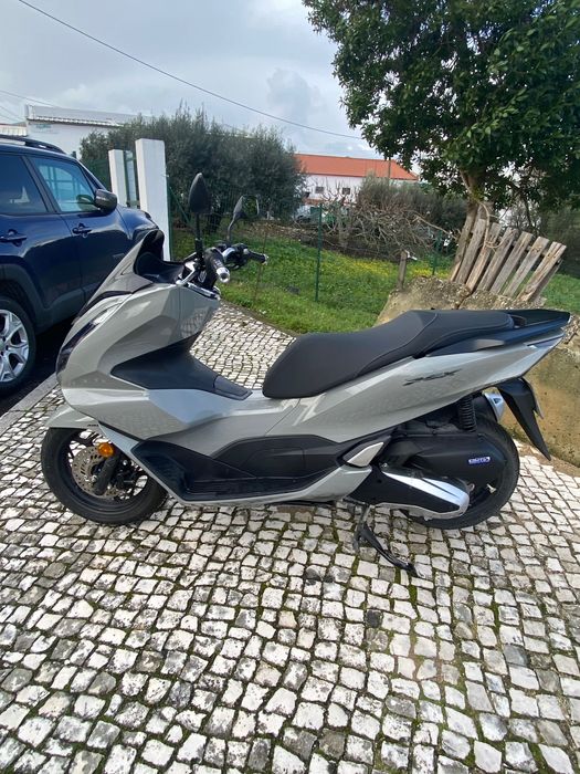 Moto pcx 2023 com garantia de fábrica
