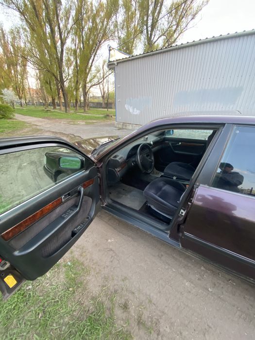 Продам AUDI 100 C4 2.8E 1993