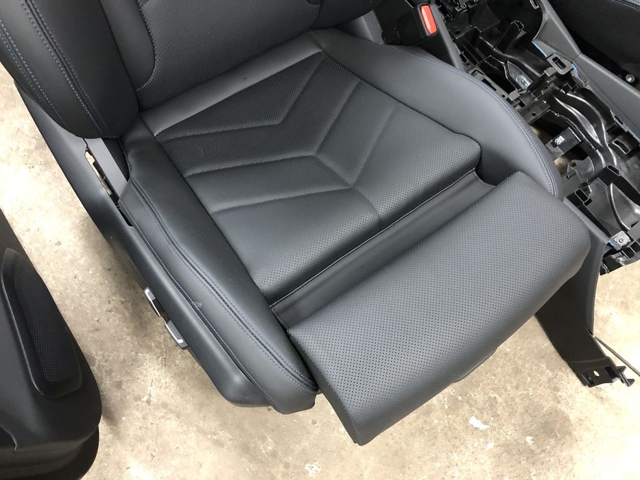 Комплектний салон з картами М-пакет BMW i5 G60 2023-