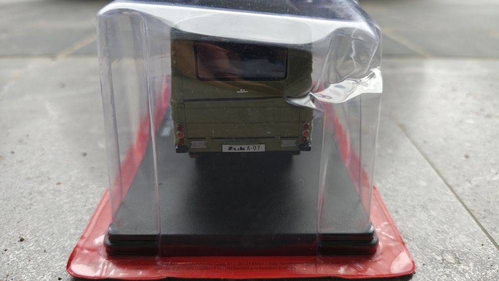 Żuk A-07 Zielony Hachette Samochody PRL