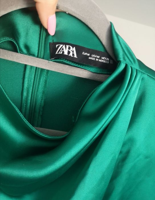 Zara - satynowa sukienka
